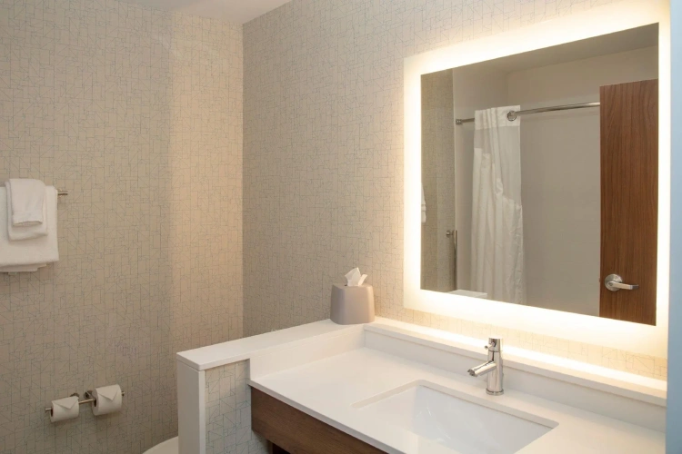 Quadruple Suite
