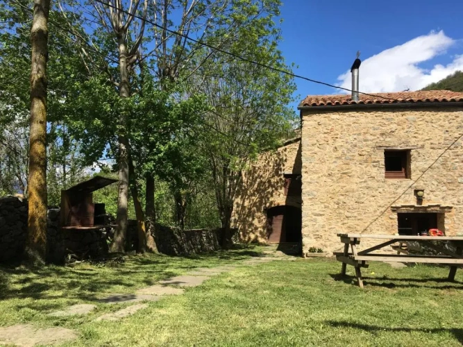 Double Cottage