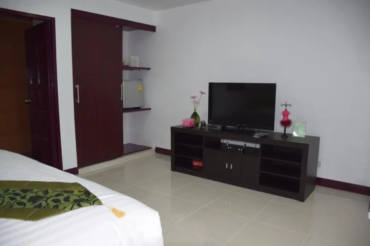 Deluxe Double room with garden view