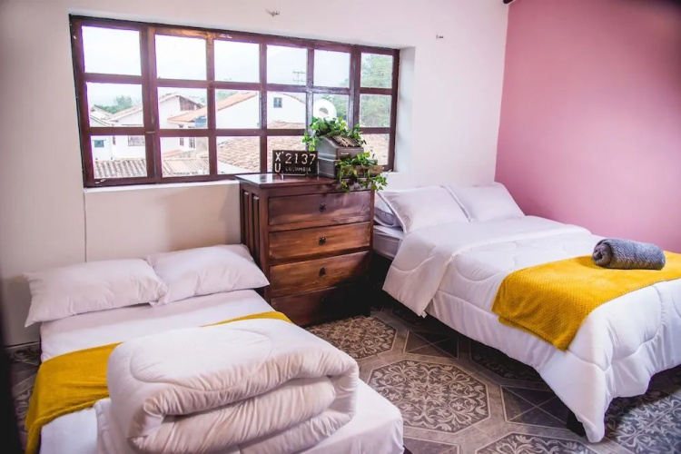 Hostal Tourist Home