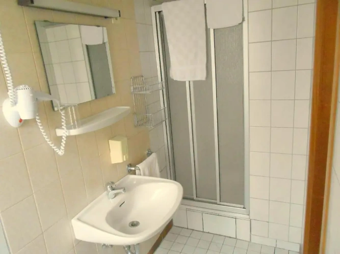 Standard Single room
