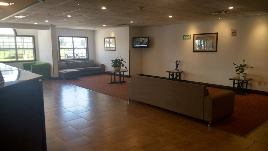 Microtel Inn & Suites by Wyndham Toluca