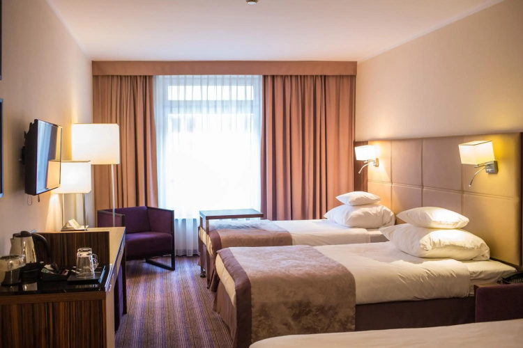 DeSilva Premium Opole