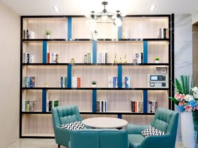 Yicheng Select Hotel (Dongxing Erqiao Branch)