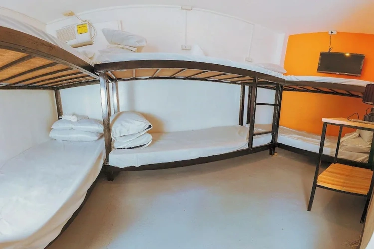 Bed in Dorm