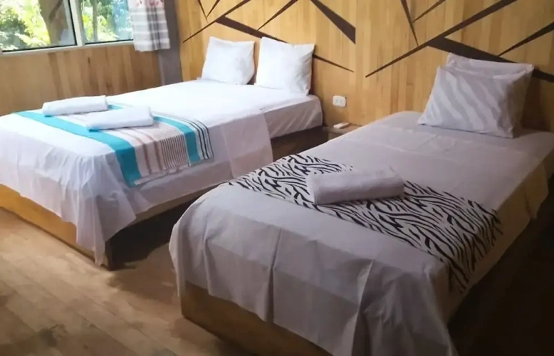 2 Bedrooms Economy Double room with lake view