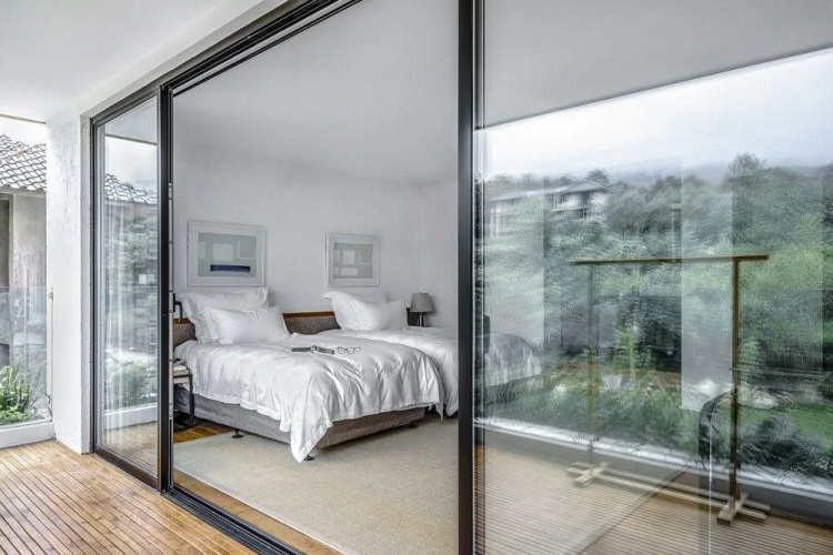 Sunyata Pure House