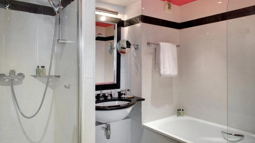 Hotel Le Senat photo 10