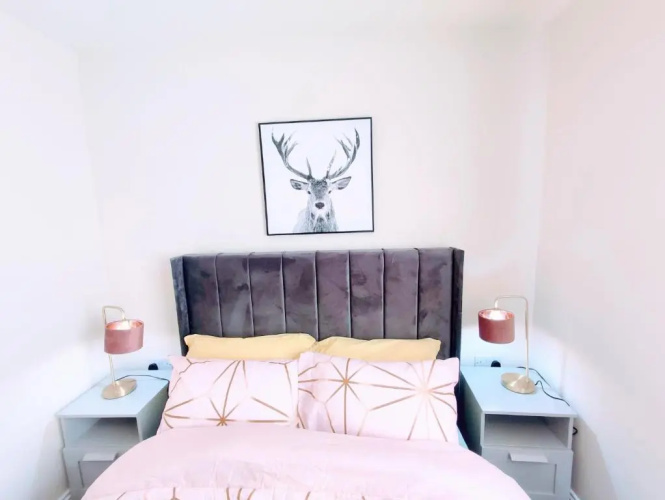Crystal Suite 3 free private parking