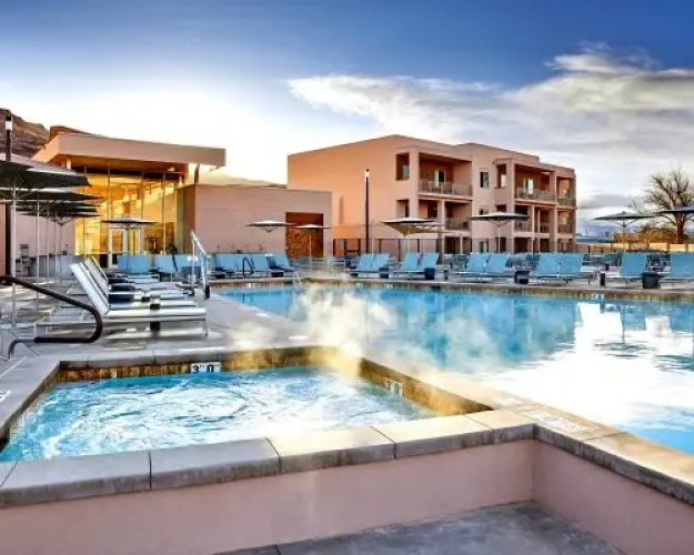 Wyndham Moab - 5 Nights, Moab, USA