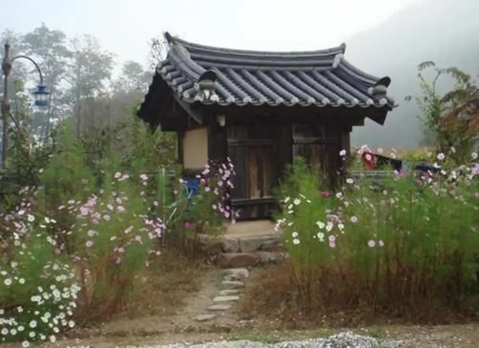 Chojeondaek House