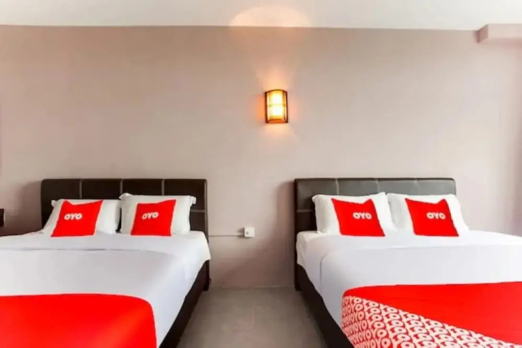 988 Hotel