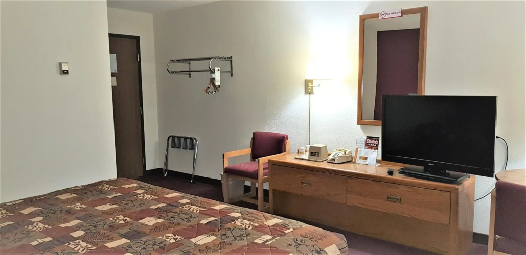 AmeriVu Inn & Suites - Avon