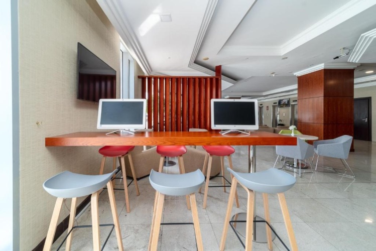 Star Metro Deira Hotel Apartments photo 44