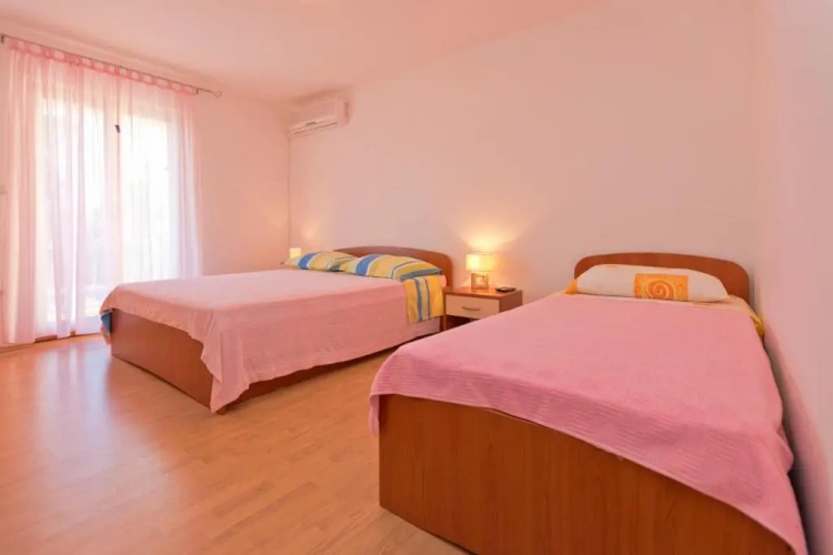 1 Bedroom Apartment with balcony