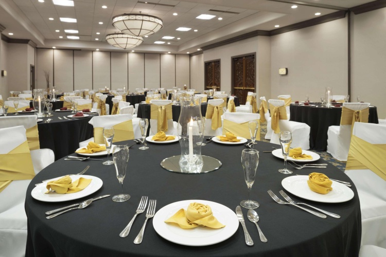 Embassy Suites by Hilton Columbus photo 22