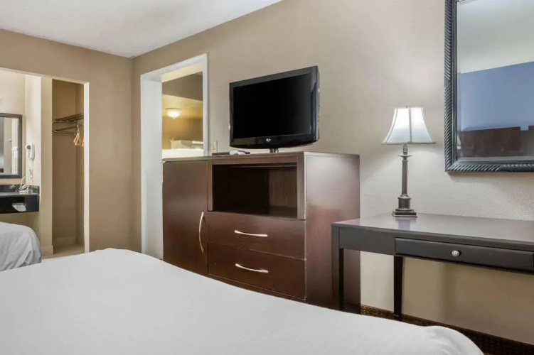 Rodeway Inn