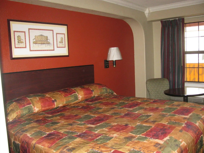 Economy Inn