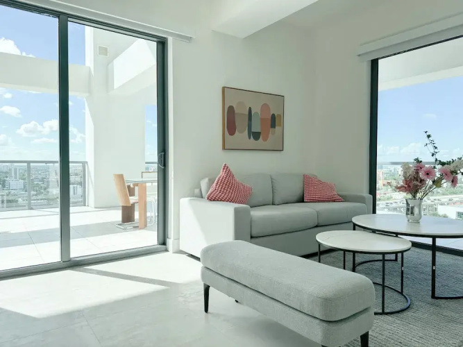 Luxury 3BR with Private Rooftop