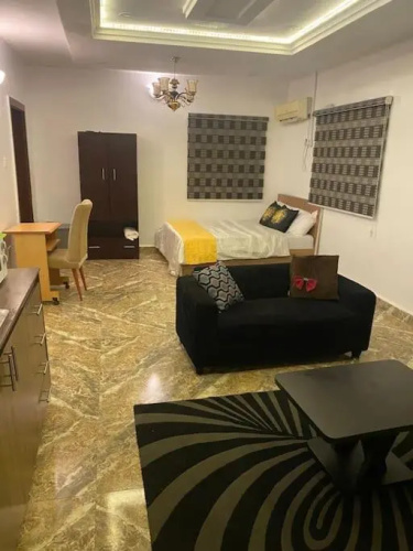 Glitters Homes Studio fully ensuite