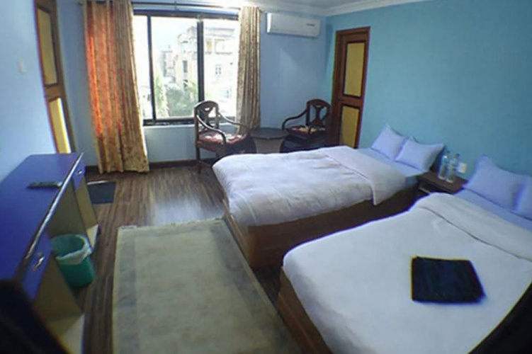 Hotel Peace Palace