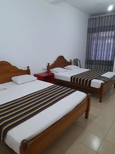 Royal Park Hotel