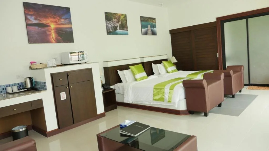 3Z Pool Villa & Hotel