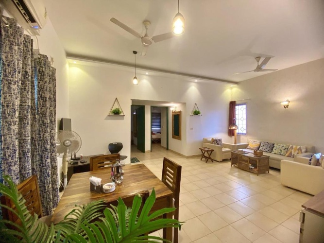 2 Bedrooms Apartment