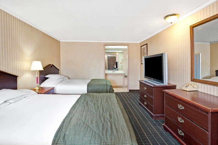 Knights Inn Madison Heights MI