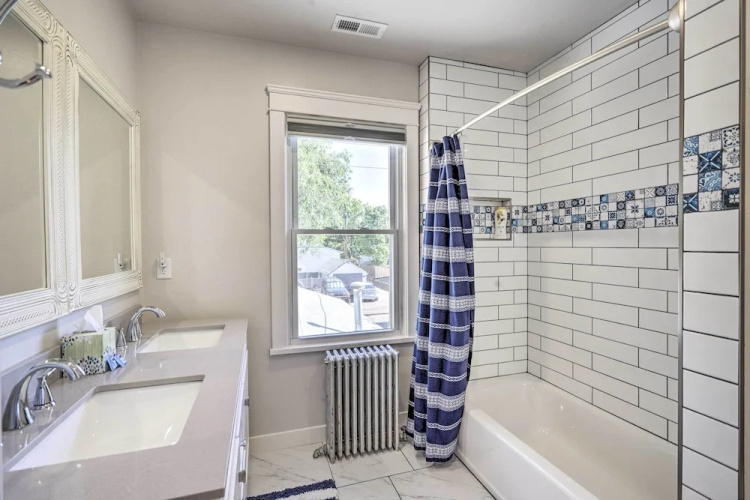 Charming Downtown Fruita Home: Hike & Explore