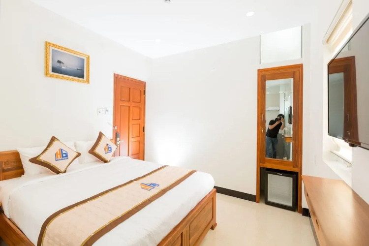 Hung Gia Hotel