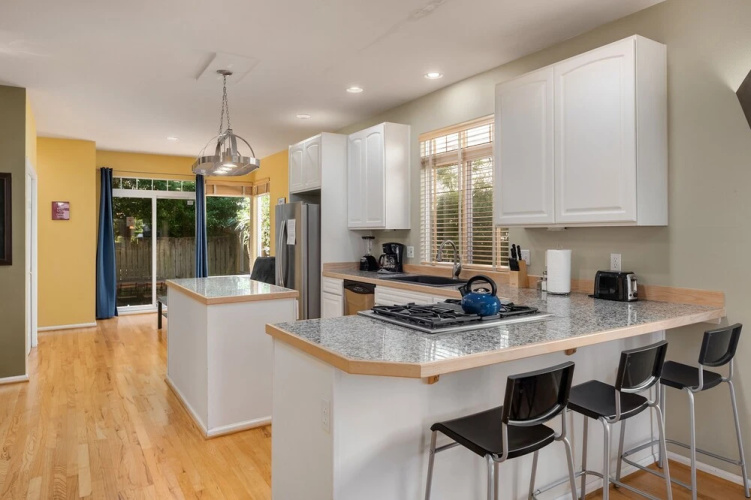 Seattle Vacation Home: The Vineyard