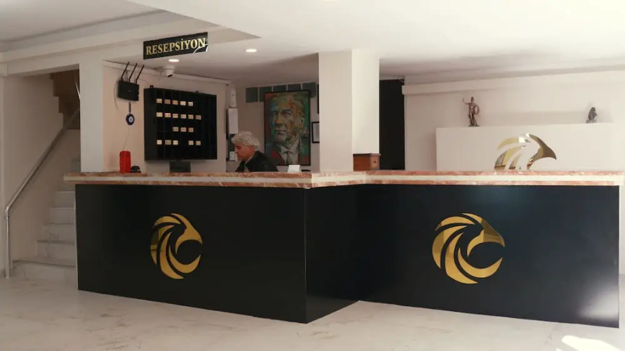 Aquila Beach Hotel