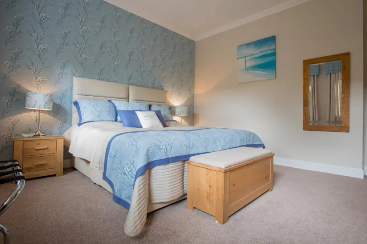 Seaview Lodge