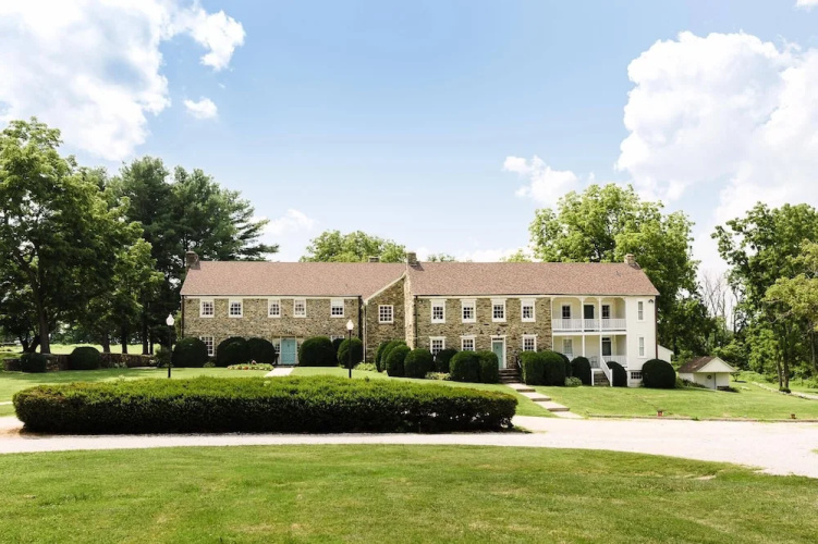 Inn at Stone Manor