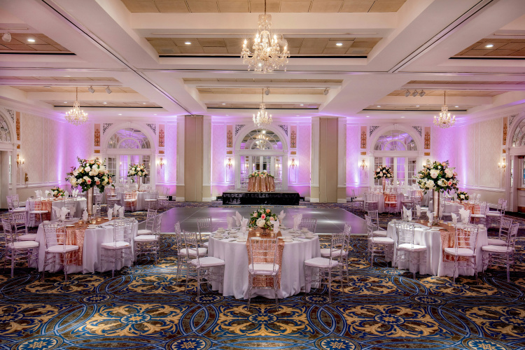 Hotel Roanoke & Conference Ctr, Curio Collection by Hilton photo 25
