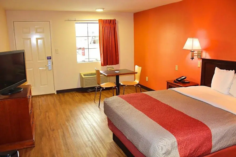 Econo Lodge