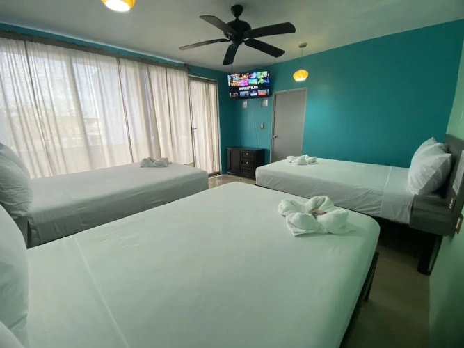 Deluxe Triple room with balcony