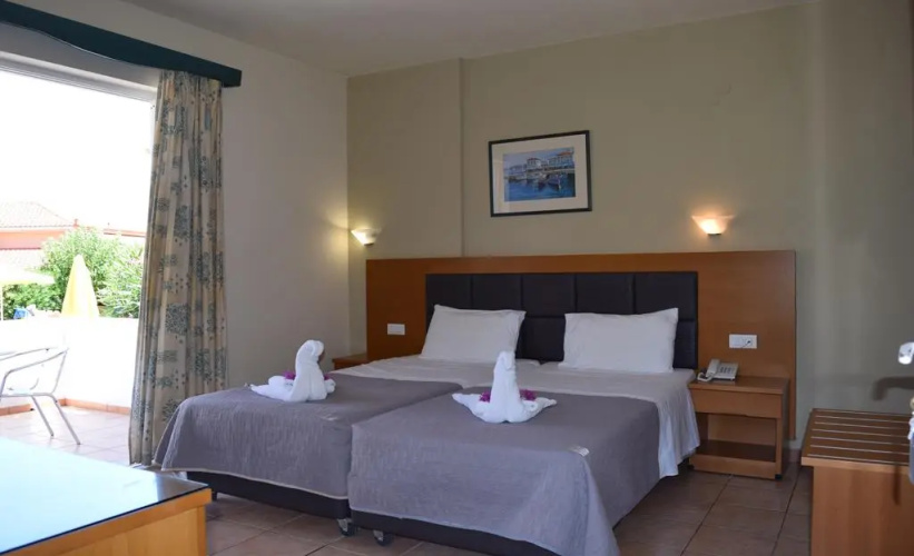 Paspalis Hotel