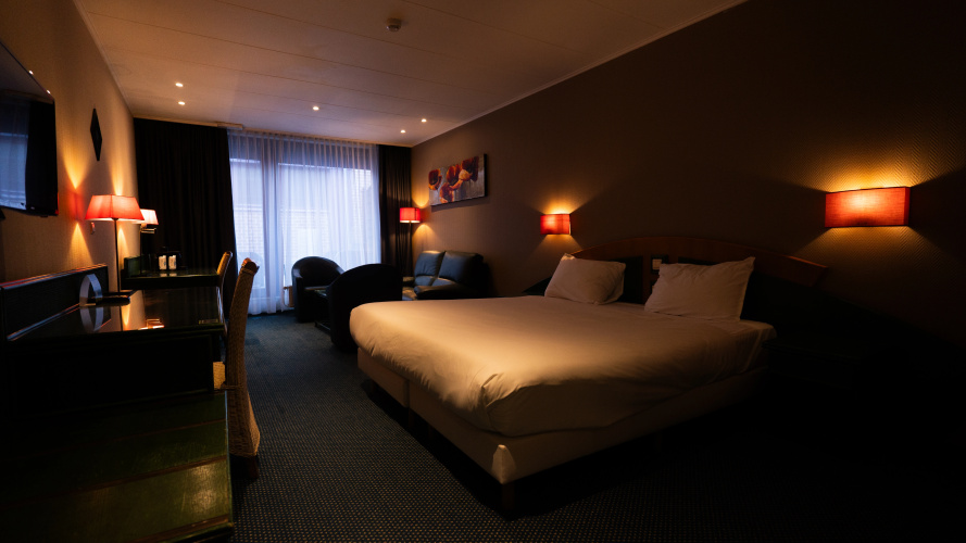 B&B HOTEL Mons Centre