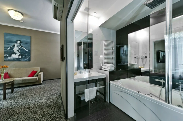 1 Bedroom Business Apartment