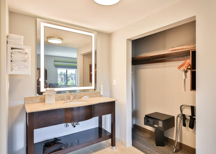 Double Suite