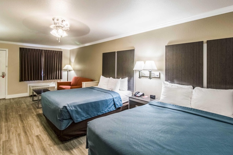 Quadruple Suite