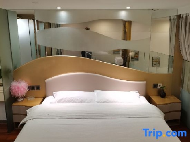 Double Duplex Suite