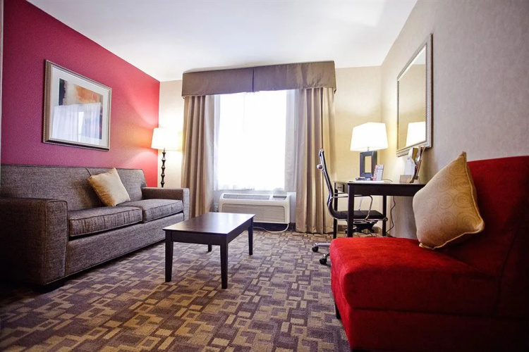 Clarion Inn Elmhurst - Oakbrook