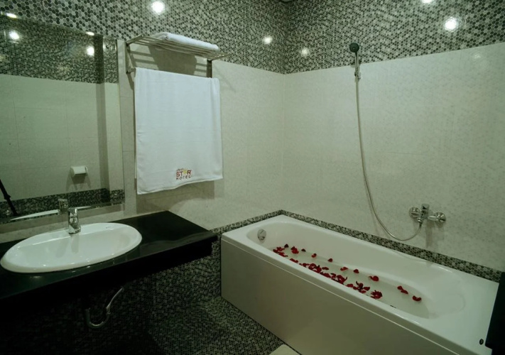 Lien Do Star Hotel