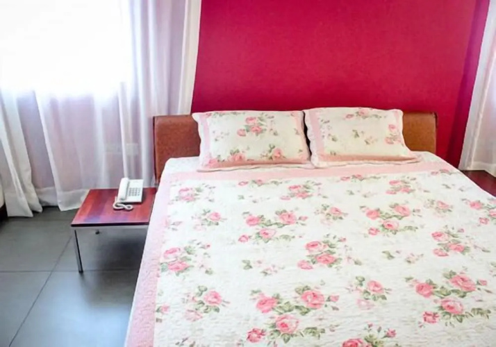 Maxlot Hotel