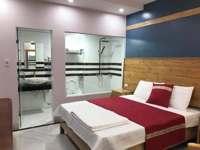 Standard Double room with city view