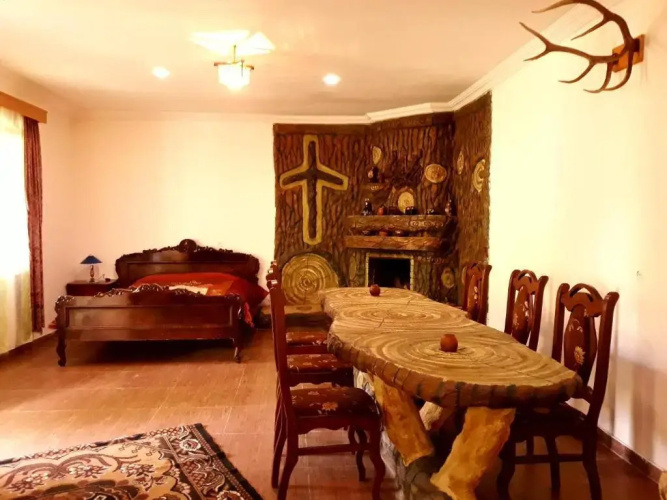 Weekend House
