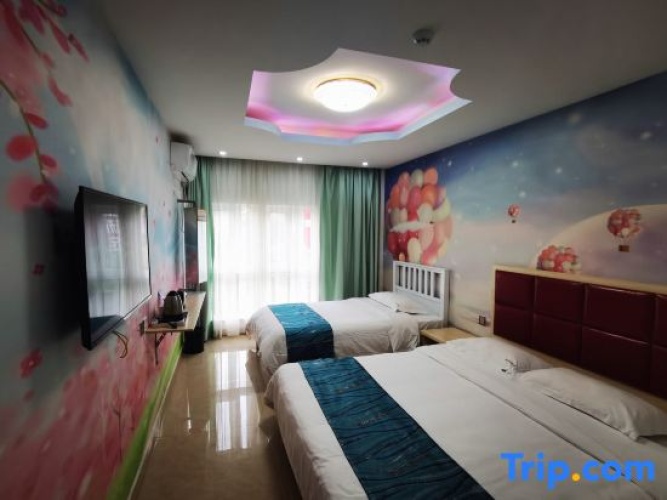 Standard Family room